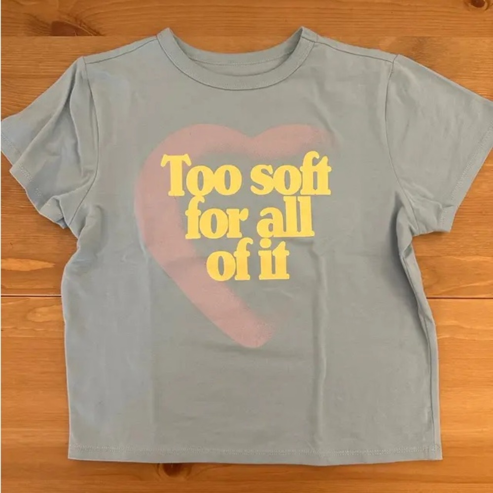 Too soft Taylor shirt